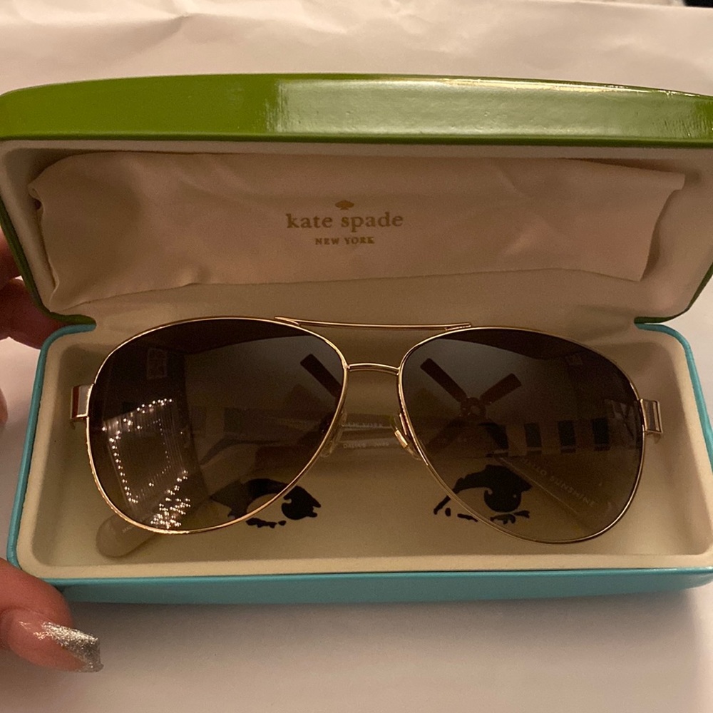 NEW - NEVER WORN Kate Spade Sunglasses